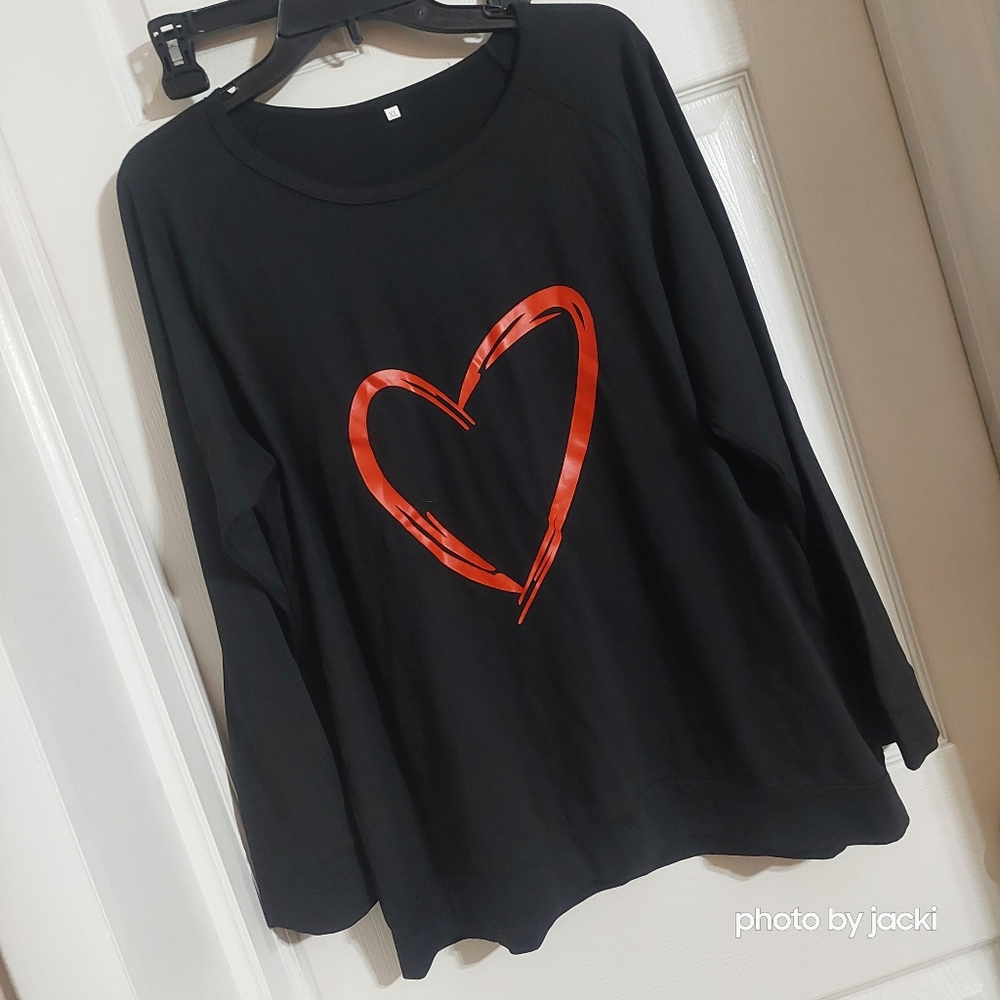 NWOT Black long sleeve tshirt with Red heart XL